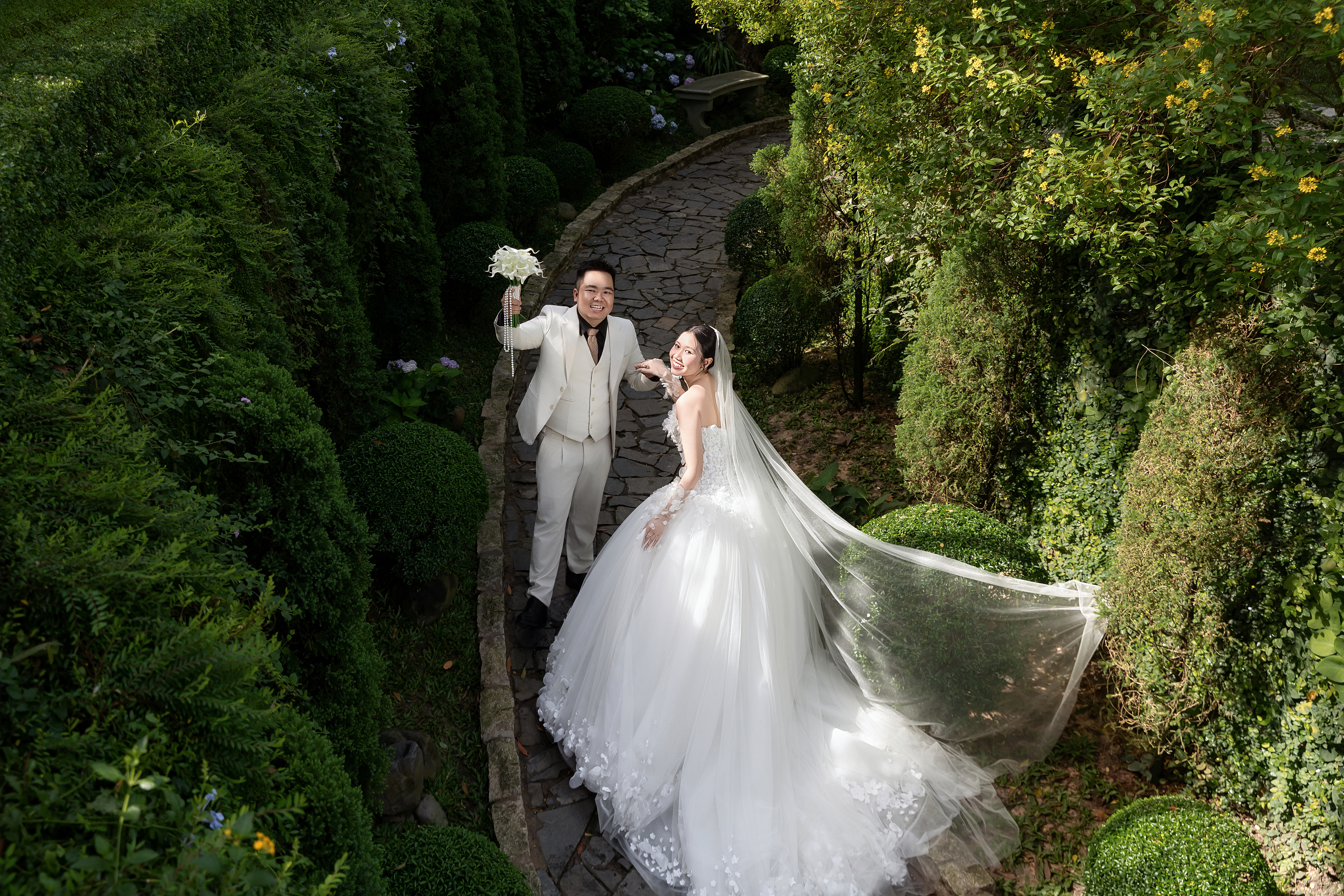 Quốc Nhân & Diễm Quỳnh